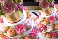 Свадебный стол: пирожные вместо свадебного торта