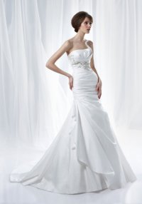 Модные свадебные платья 2012: фасон «русалка»