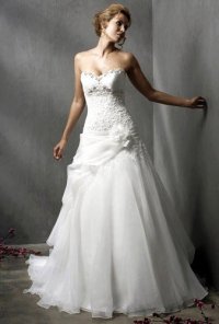 Роскошное свадебное платье А-силуэта