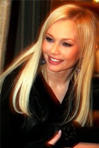 Елена Корикова - самая красивая блондинка России