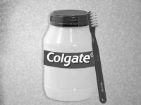 Эволюция зубной пасты «Colgate»