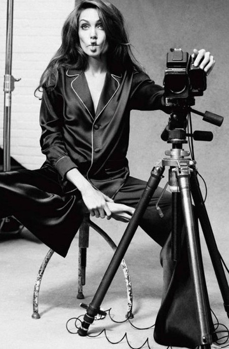Старая фотосессия Анджелины Джоли для Marie Claire