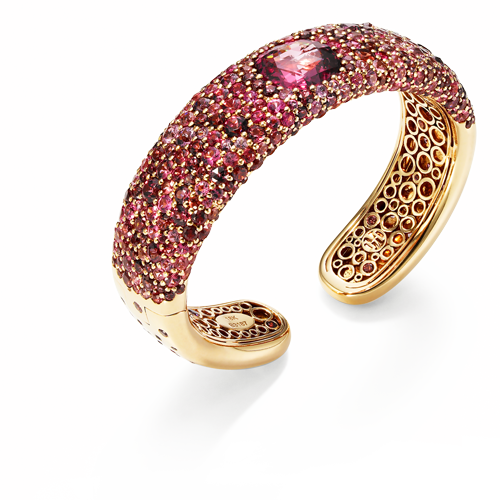Mawar: розовый браслет