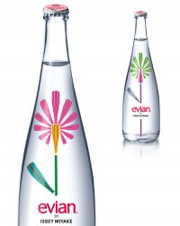 Минеральная вода от Evian