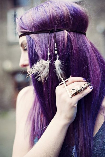 Фиолетовые волосы: креативное окрашивание