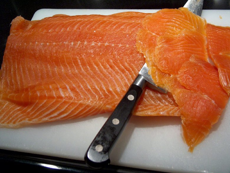 Как в пищевой промышленности подделывают продукты: лосось