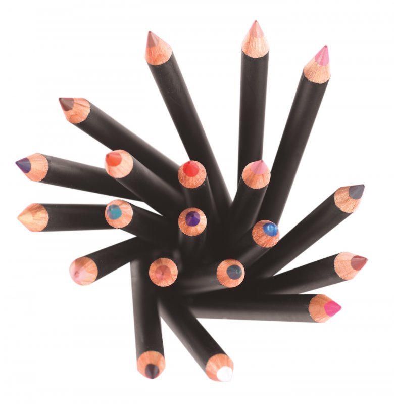 Правила хранения косметики: как хранить карандаш для глаз?