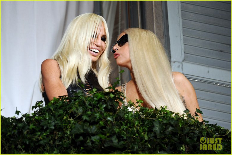Леди Гага и Донателла Версаче в Милане