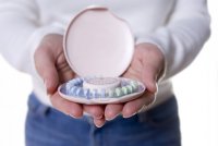 Плюсы и минусы разных методов контрацепции: химическая контрацепция