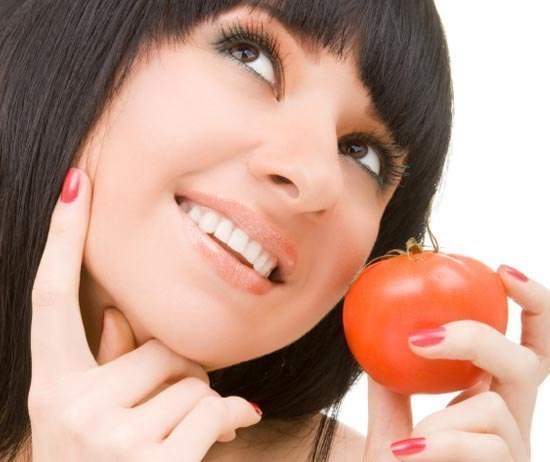 Как убрать жирный блеск лица: увлажнение