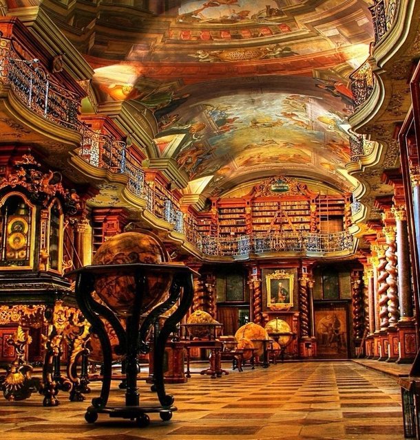 Библиотека Клементинума, Прага, Чехия
