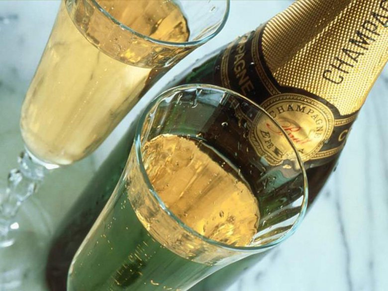 5 мифов о шампанском