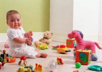 Развивающие игры для малышей: болтики, гаечки, баночки и крышечки