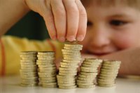 Платить ли ребенку за оценки: особенности финансовой мотивации