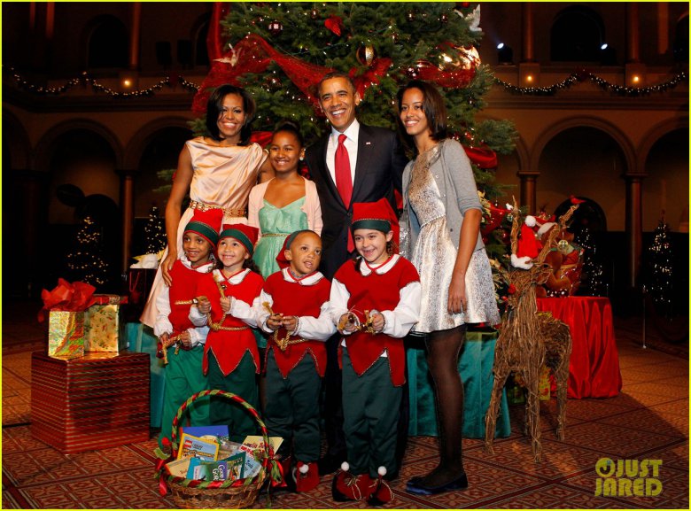 Барак и Мишель Обама на концерте «Рождество в Вашингтоне»