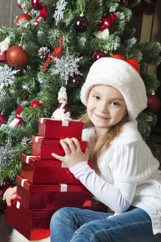Детские стихи к Новому году:  Сверкающая елка