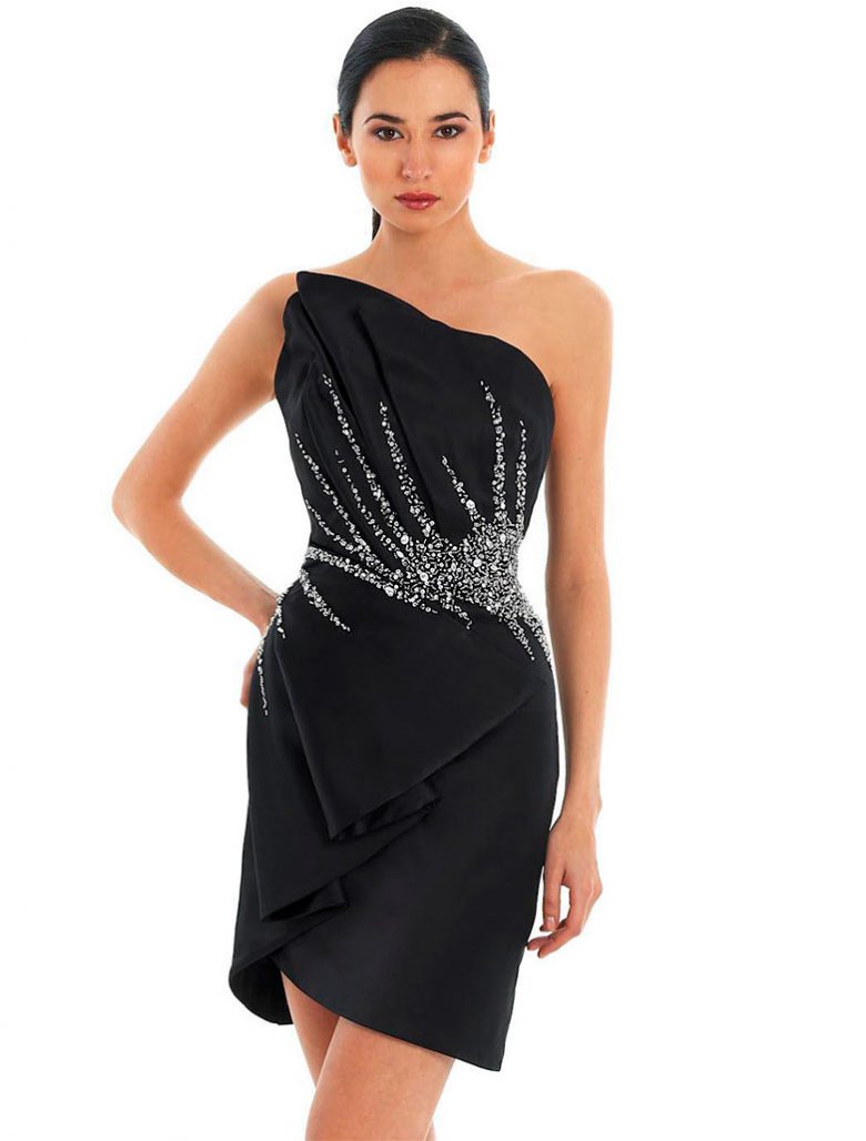 Платье на Новый год 2013:  черный минимализм