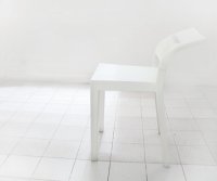 The Angry Chair: сердитый стул от Yena Lee
