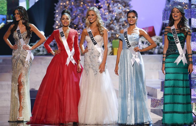 Мисс Вселеннаяа 2012: победа за американкой Оливией Кульпо
