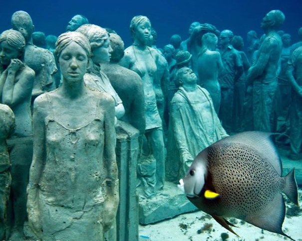 Парк скульптур под водой