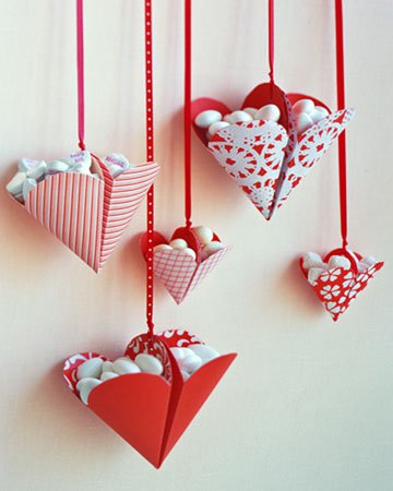 Корзинки-сердечки на День святого Валентина