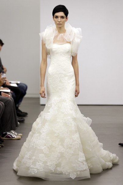 Vera Wang представила свадебные платья 2013