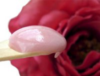 Розовый крем для увядающей кожи