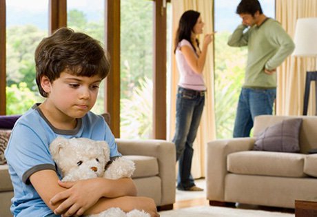 Ссоры в семье: при детях ссориться нельзя