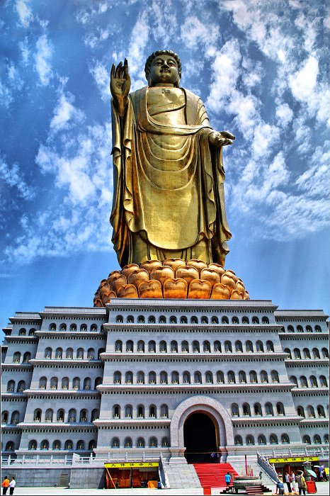 Самые высокие статуи мира: Будда Весеннего Храма
