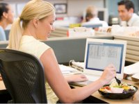 Принципы питания в офисе: диета для сидячего образа жизни