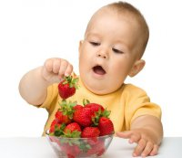 Аллергия на ягоды у детей