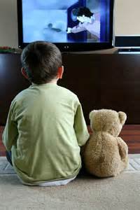 Как отвлечь ребенка от телевизора?