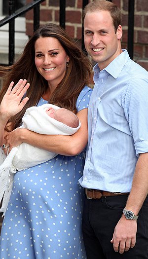 Первые фото Кейт Миддлтон, принца Уильяма и их ребенка