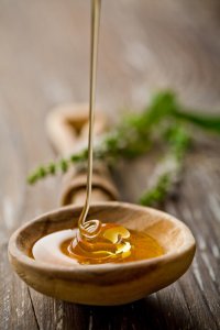 Как выбрать мед и определить его качество