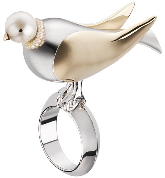Кольцо с птицей из осенне-зимней коллекции Dior