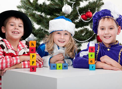Детская игра на Новый год «Только не смейся»