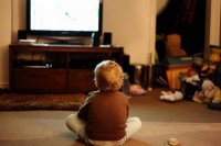 Почему телевизор вреден для ребенка?