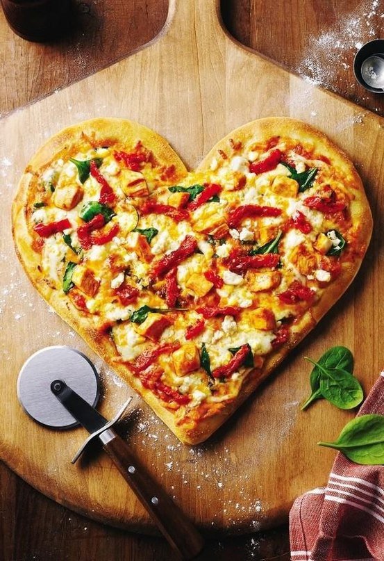 Пицца-сердце на День святого Валентина: 5 вариантов теста  и не только