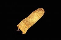 Самый древний презерватив в мире