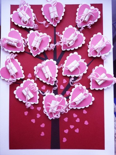 Идея на День святого Валентина: дерево с признаниями в любви